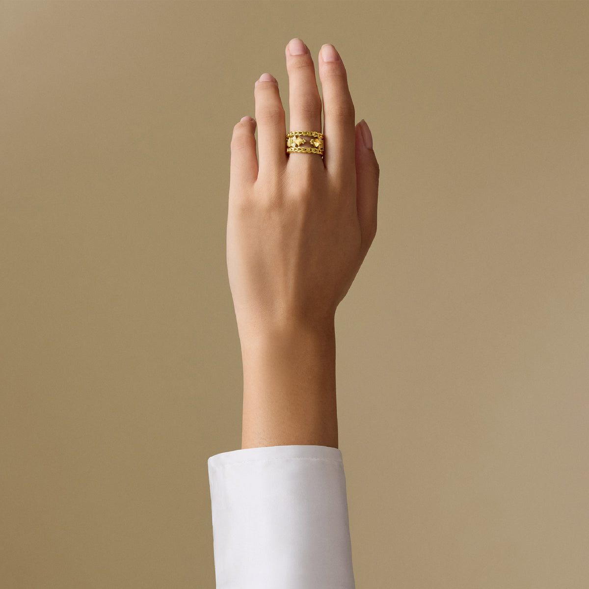 Gold Roman Chain Ring